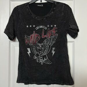 Popular basic black washed look los angles wild life short sleeve tshirt size s